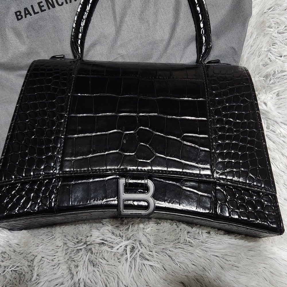 Black balenciaga hourglass bag